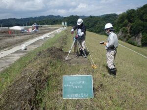 衝撃加速度試験（キャスポル）